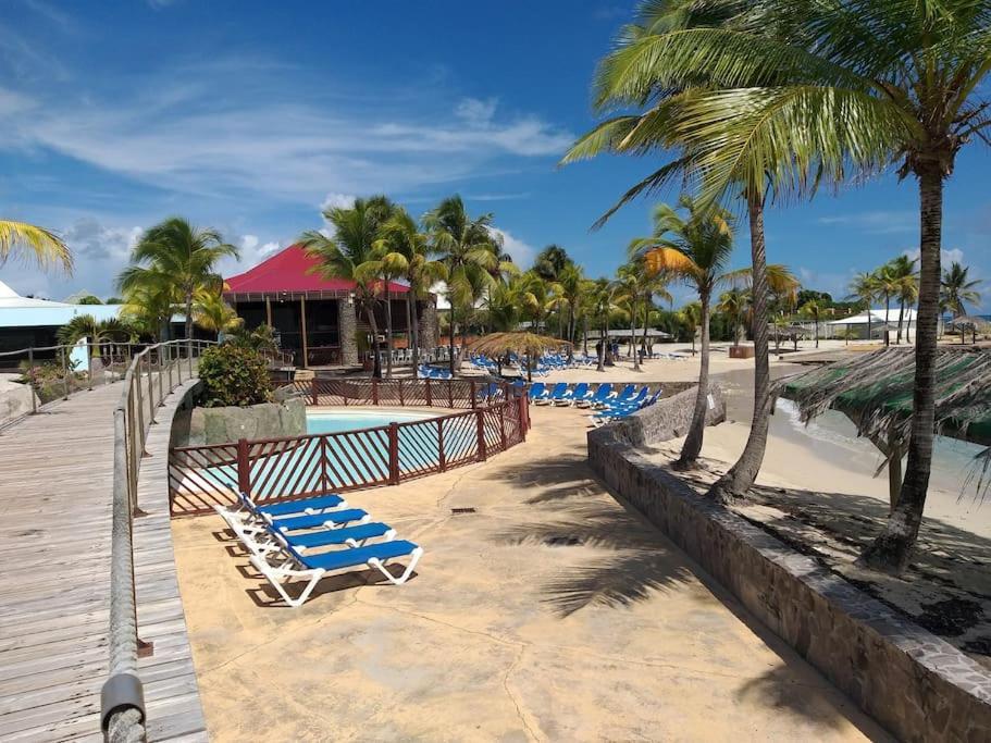 Manganao - Studio De Charme & Acces Plage Saint-Francois  Exterior photo